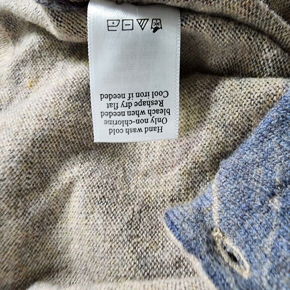 Coldwater Creek Women Cardigan Sweater Medium Button Printed Cashmere Wool Blend - Picture 8 of 8